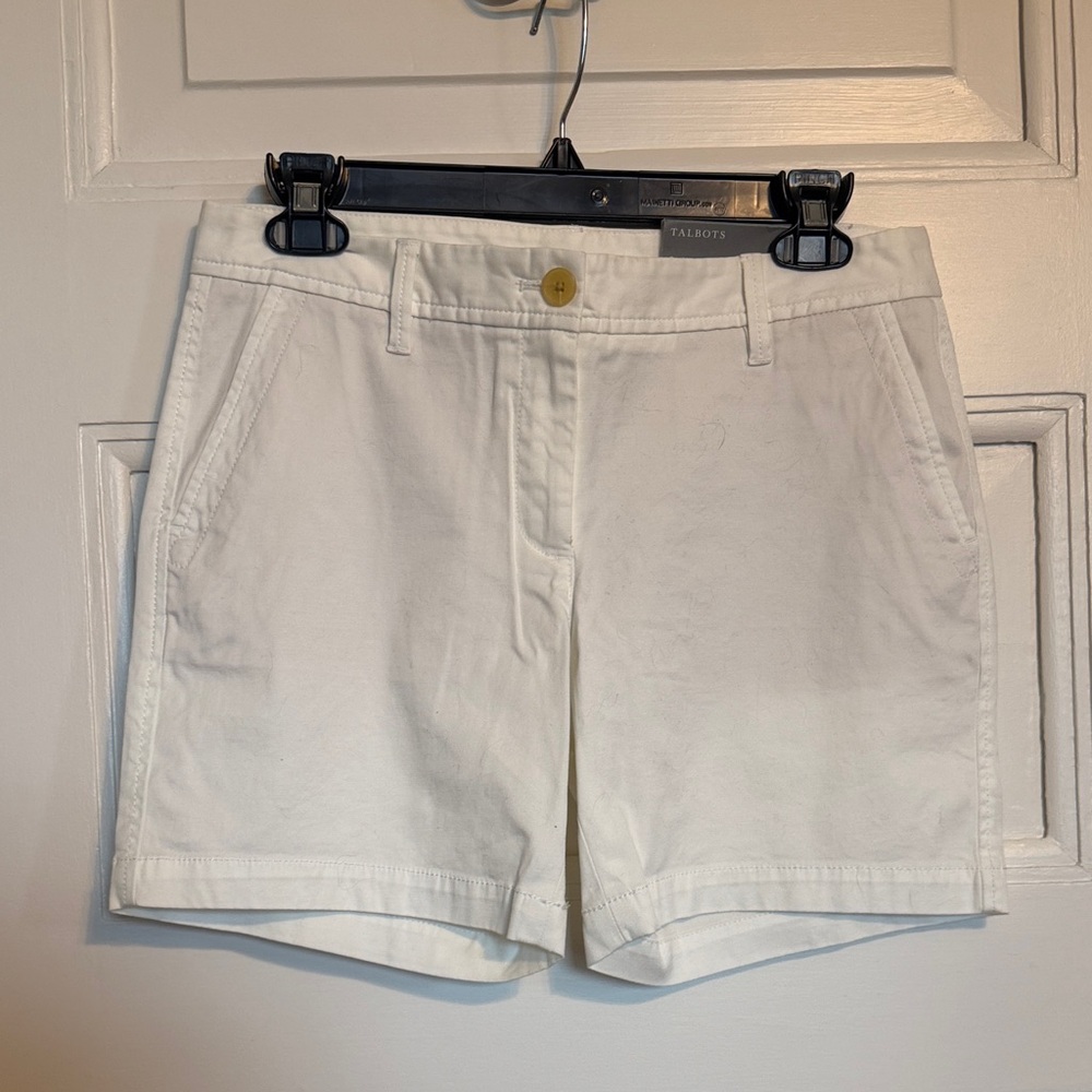 Talbots Women's Girlfriend Chino Short Sz 2P NWT